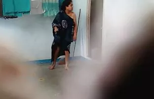 செக்ஸ் ஆபாச எலினா கோஷ்கா சுயஇன்பம், தாடி வைத்த காதலனுடன் சூடான உடலுறவை நினைவுபடுத்துகிறார்